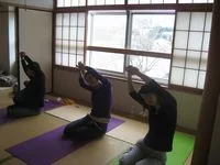 横須賀青少年会館でのヨガレッスン