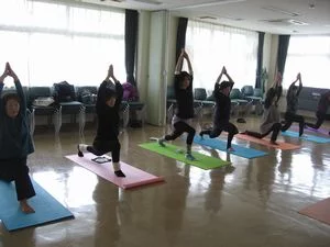 ヨガレッスン