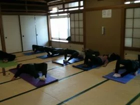 ヨガのポーズ