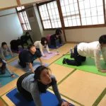 横須賀深田台でのヨガレッスン風景
