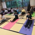 横須賀ハッピーヨガ池上のレッスン風景