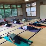 横須賀ハッピーヨガ池上のレッスン風景