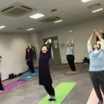 横須賀ハッピーヨガ池上のレッスン風景